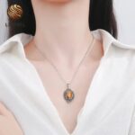 Collar de ojo de tigre para mujer