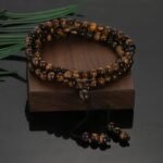 Collar de protección de ojo de tigre: energía de vibración
